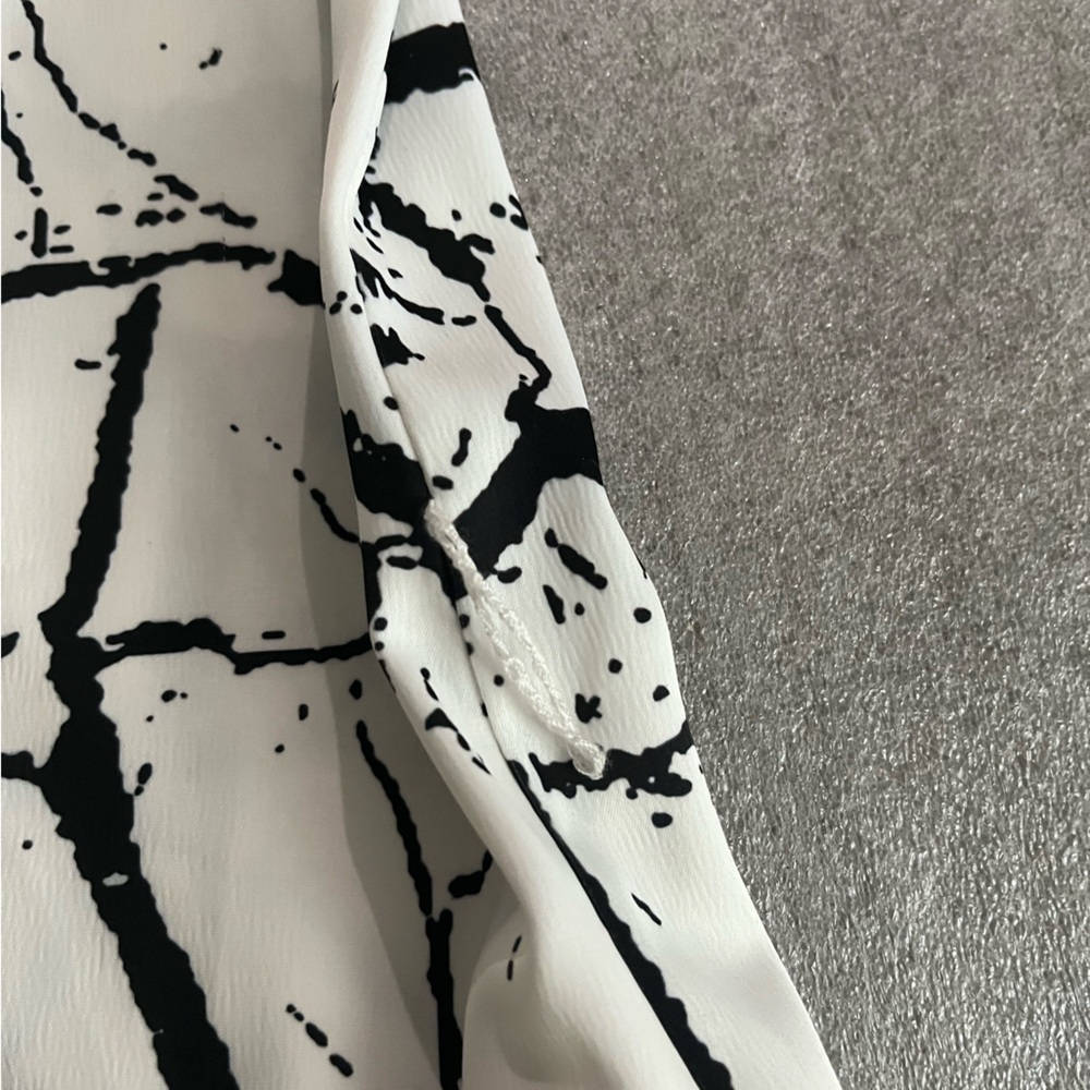 [M]RUDSAK Monochrome Black White Crackle Abstract Pattern Midi Shift Dress - Picture 5 of 9